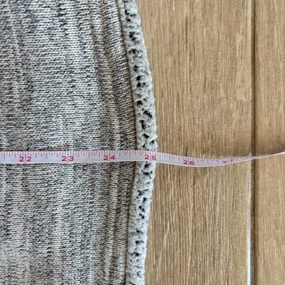 Kuhl Alaska Fleece Vest Womens Medium Grey Sherpa Hooded Outdoor Gorpcore Winter - Picture 7 of 9